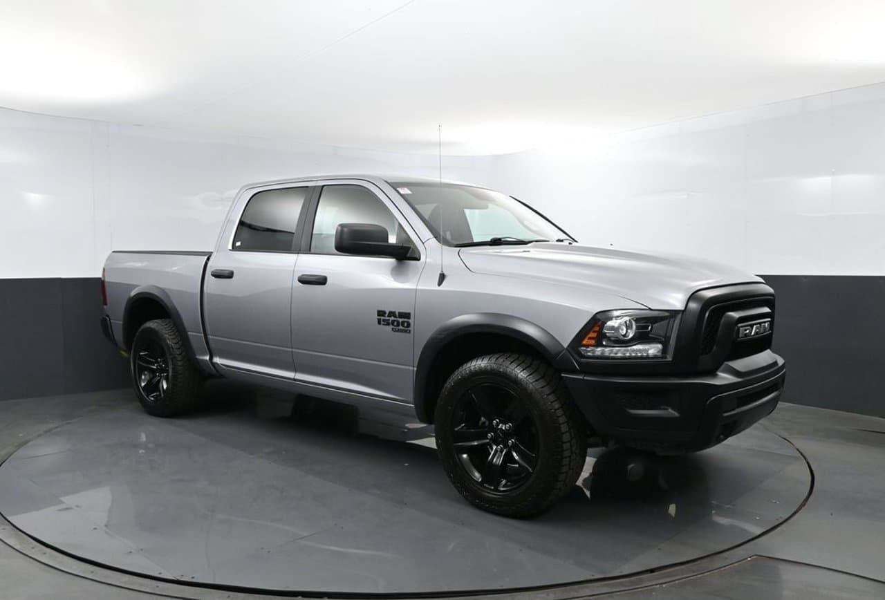 2024 Ram 1500 Classic Warlock 4