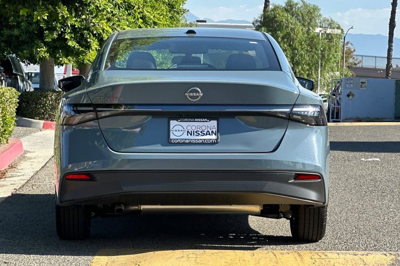 2027 Nissan Sentra SV 5