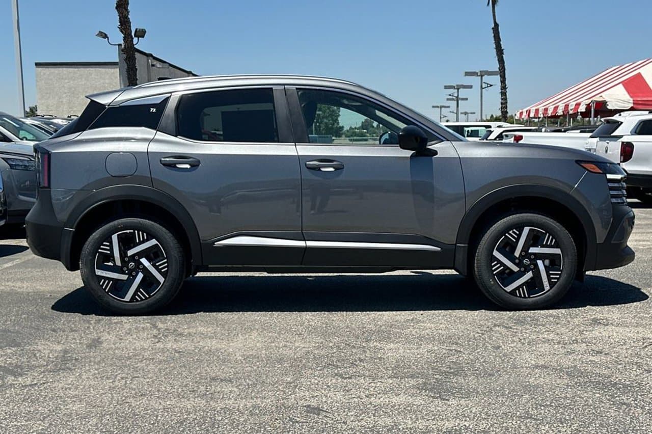 2026 Nissan Kicks SV 2