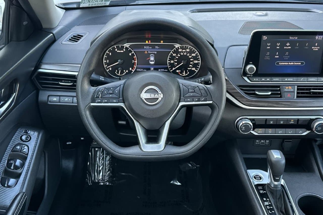 2025 Nissan Altima SV 12