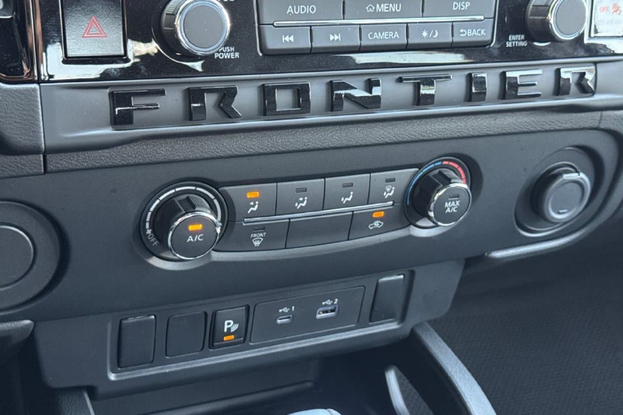 2026 Nissan Frontier SV 15