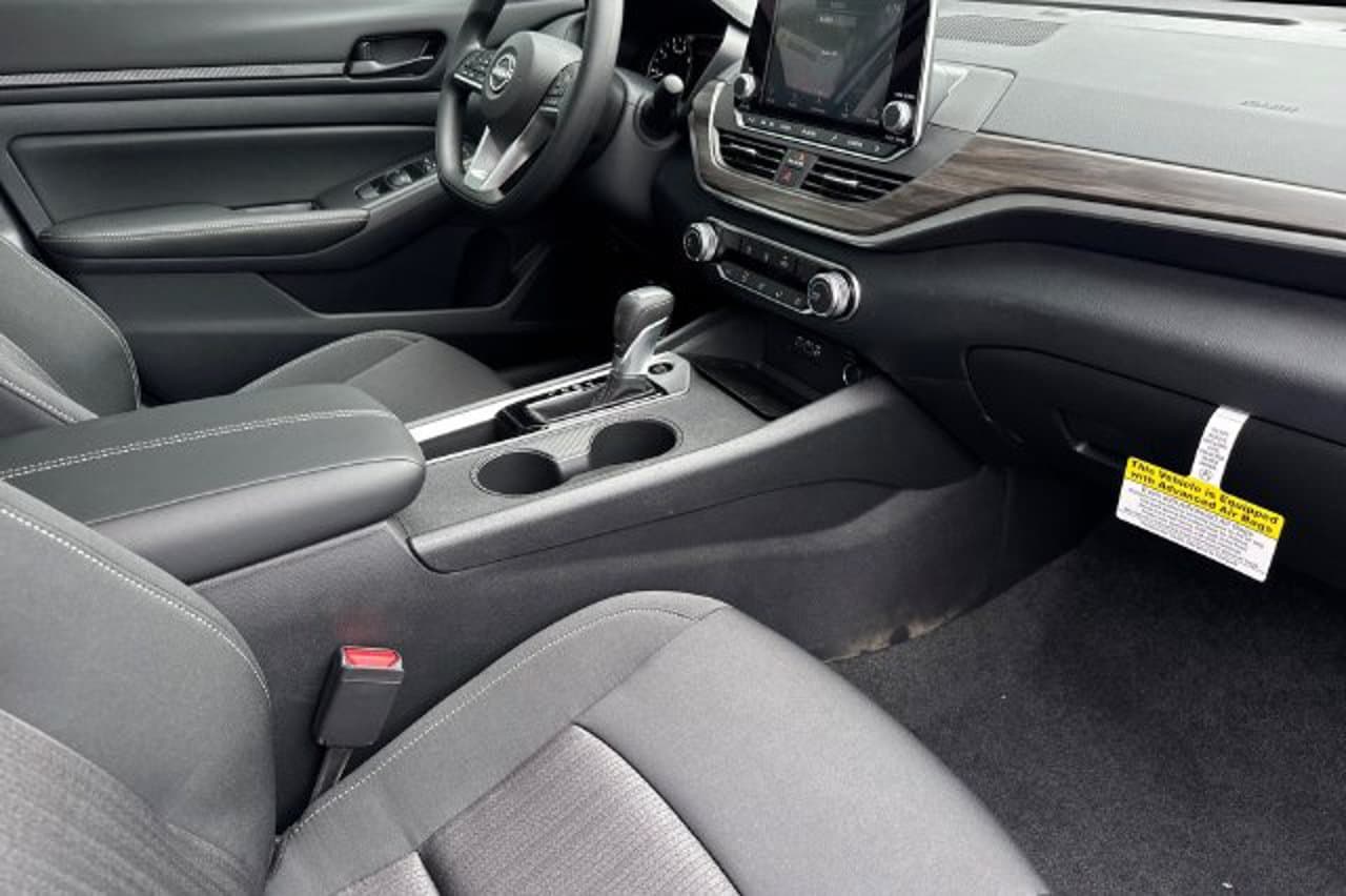 2026 Nissan Altima SV 12