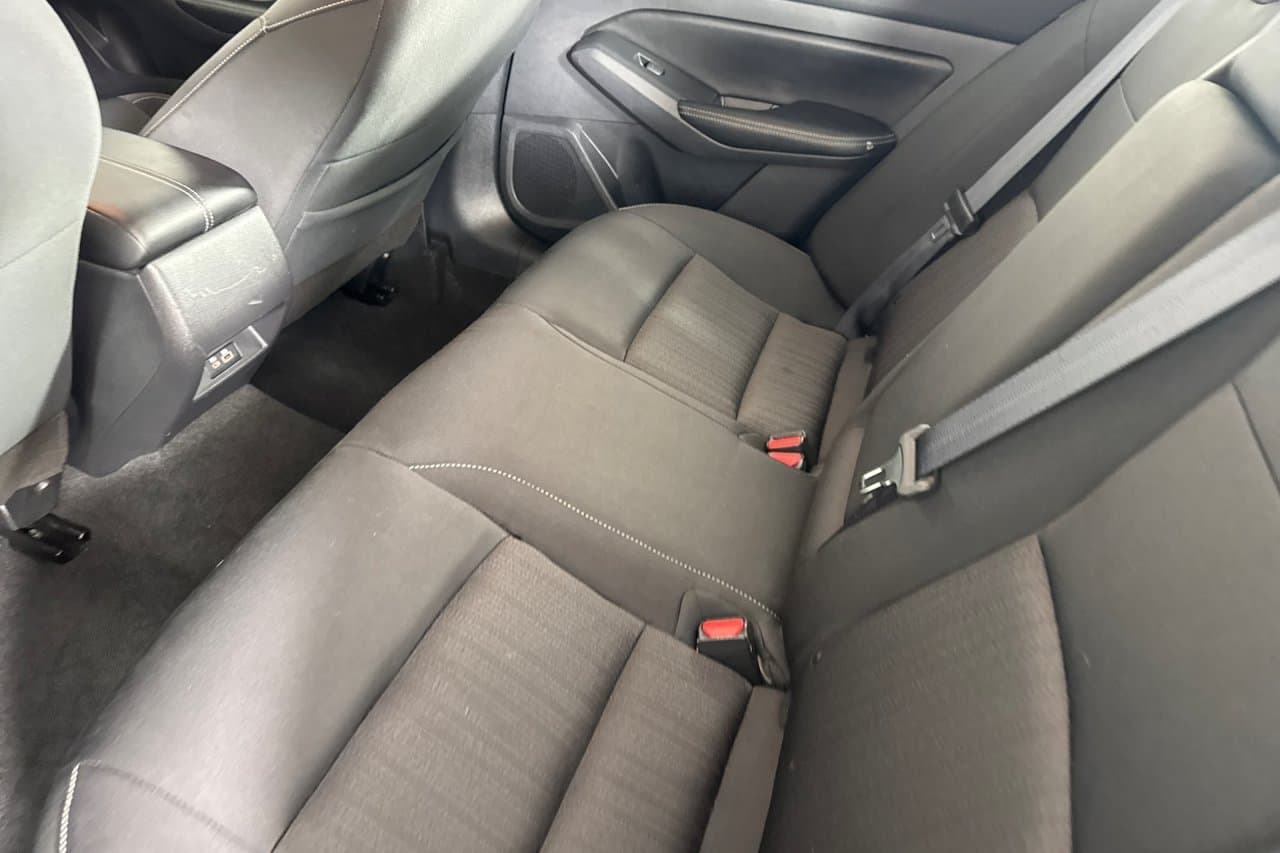 2025 Nissan Altima SV 9