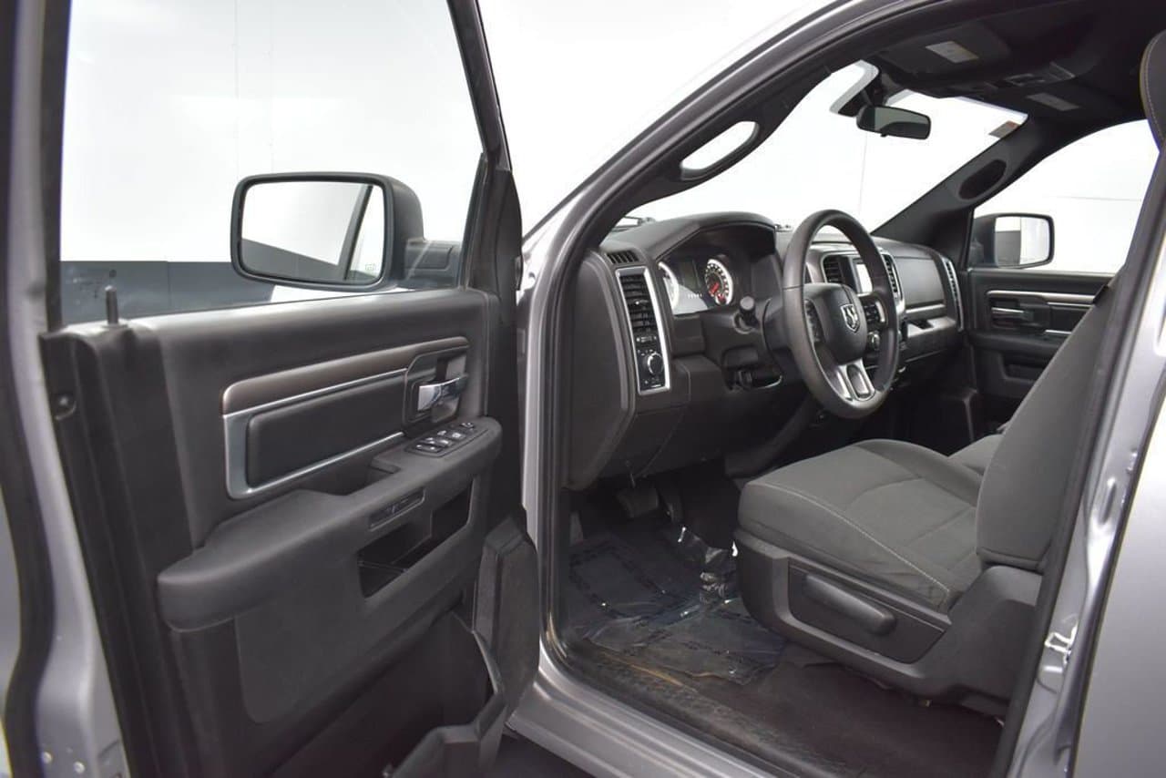 2024 Ram 1500 Classic Warlock 7