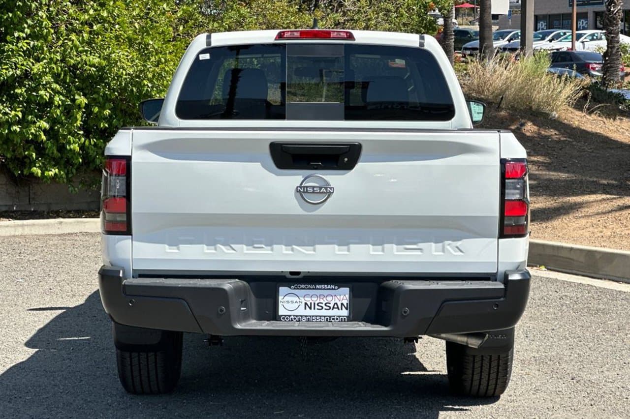2026 Nissan Frontier S 5