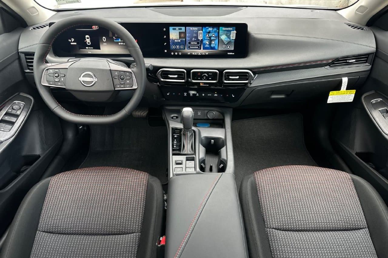 2027 Nissan Sentra SR 11
