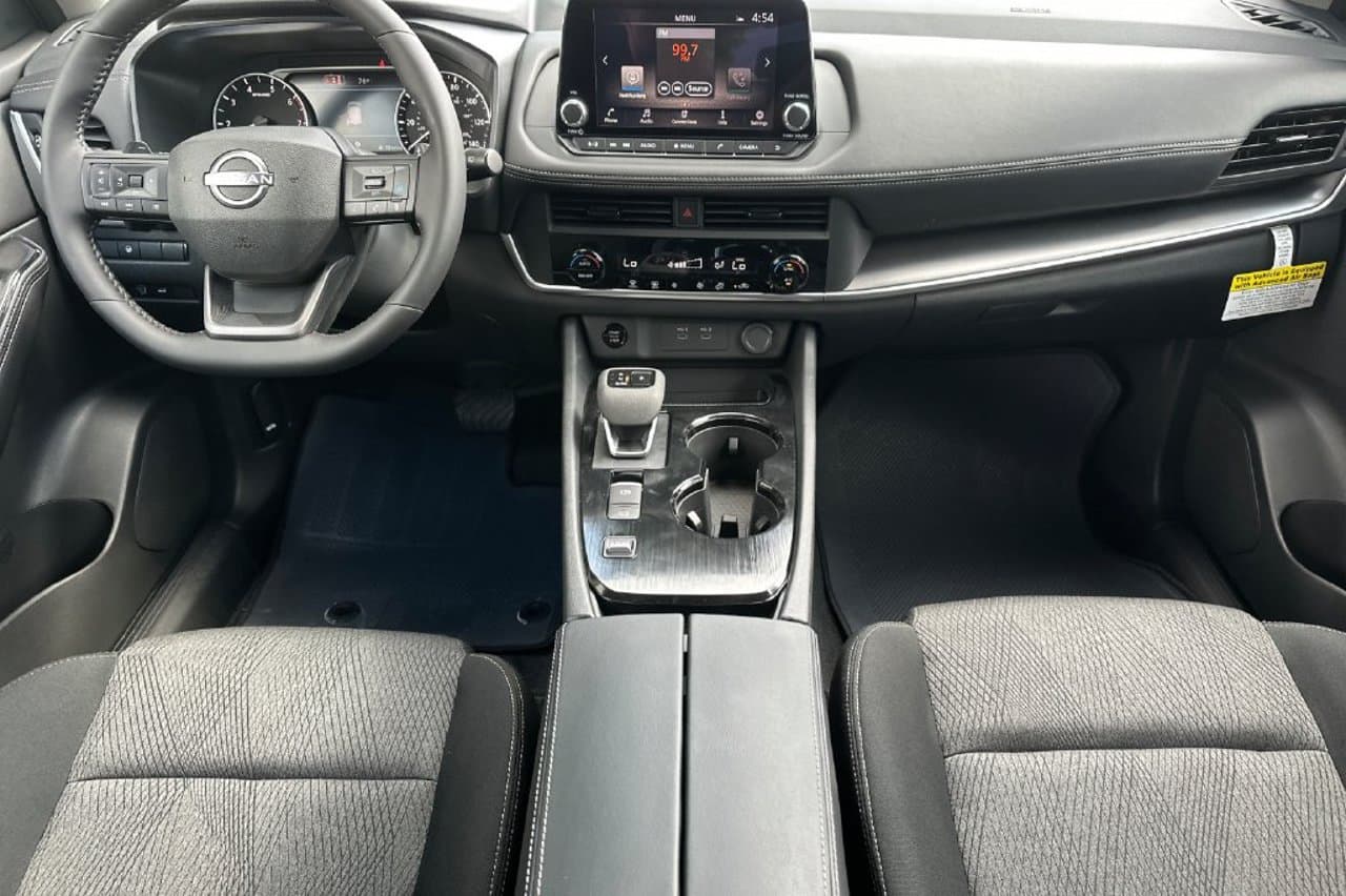 2026 Nissan Rogue SV 11