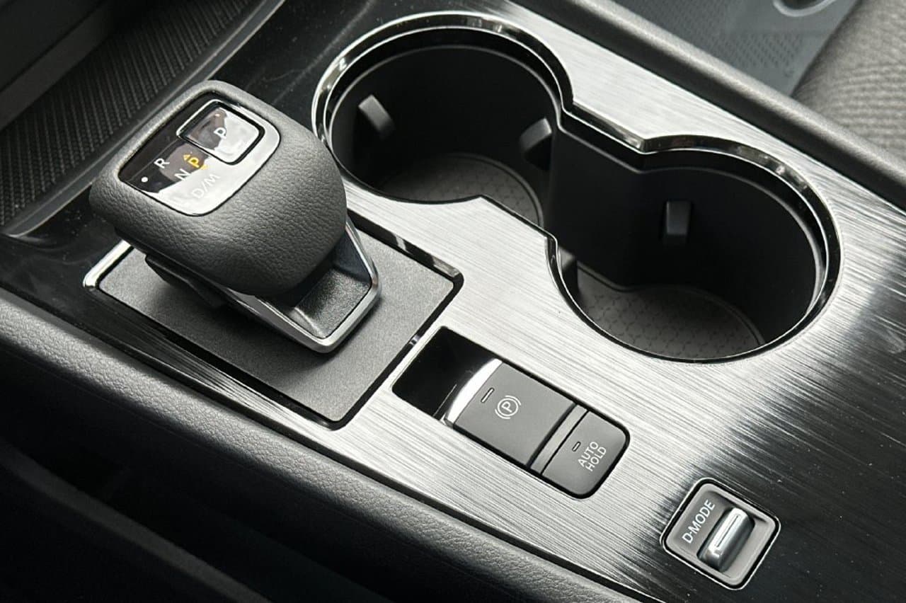 2026 Nissan Rogue SV 33
