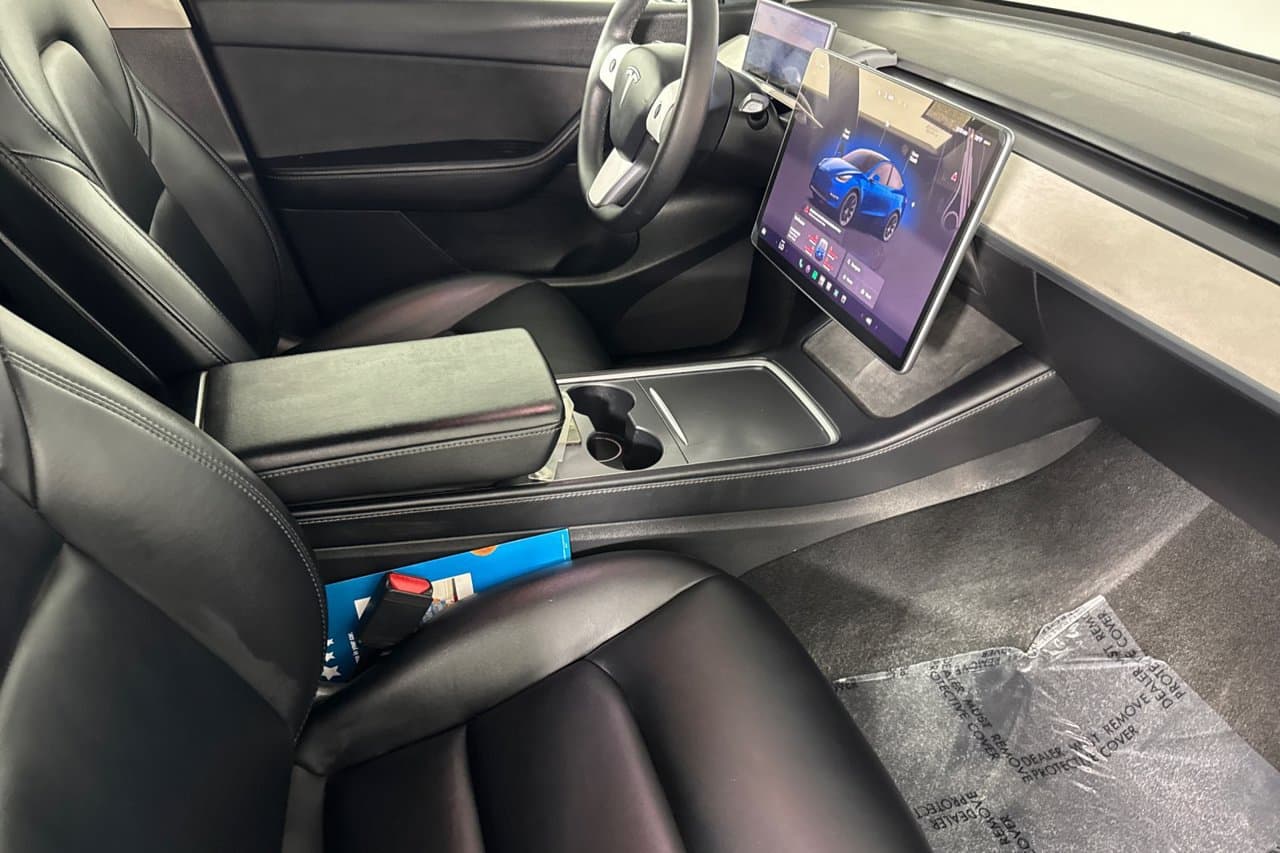 2022 Tesla Model Y Long Range 13