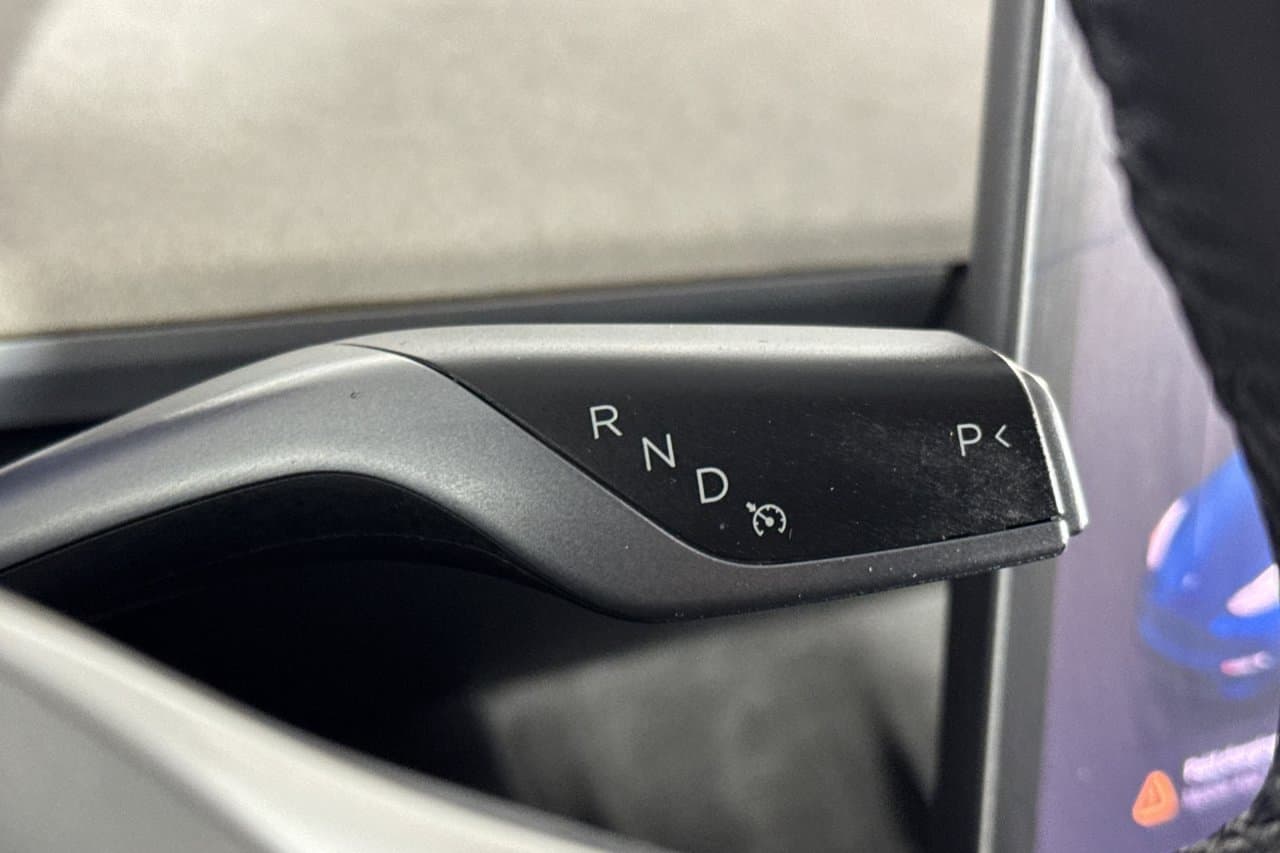 2022 Tesla Model Y Long Range 20