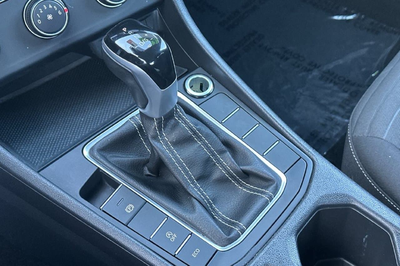 2024 Volkswagen Jetta S 17