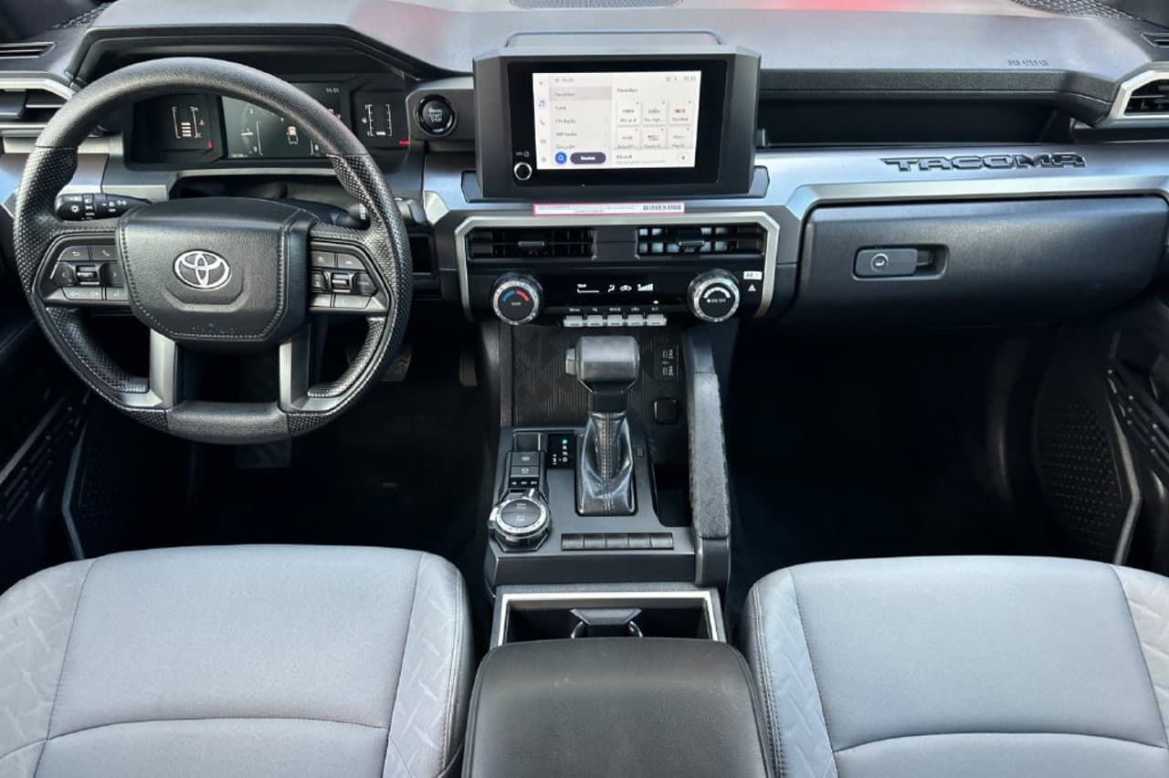 2024 Toyota Tacoma 4WD SR5 10