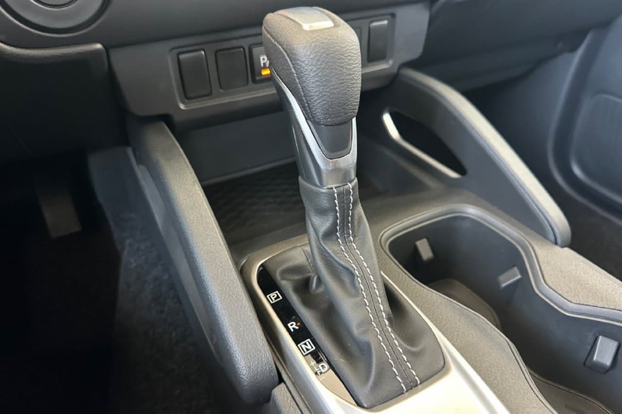 2026 Nissan Frontier SV 17