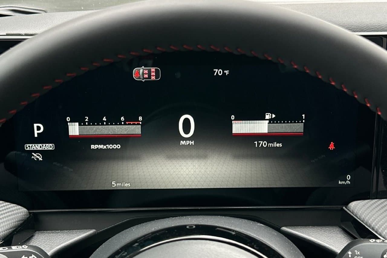 2027 Nissan Kicks SR 21