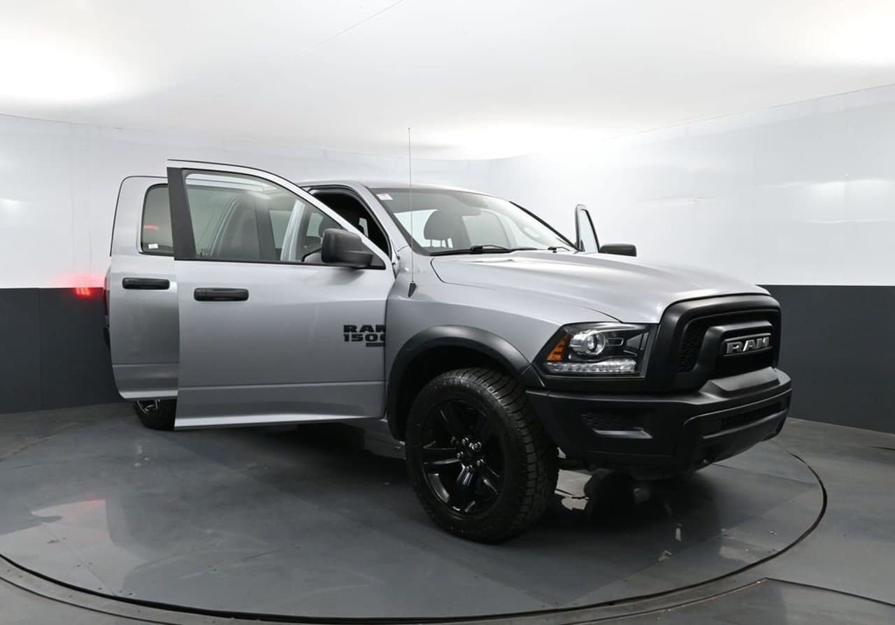 2024 Ram 1500 Classic Warlock 27