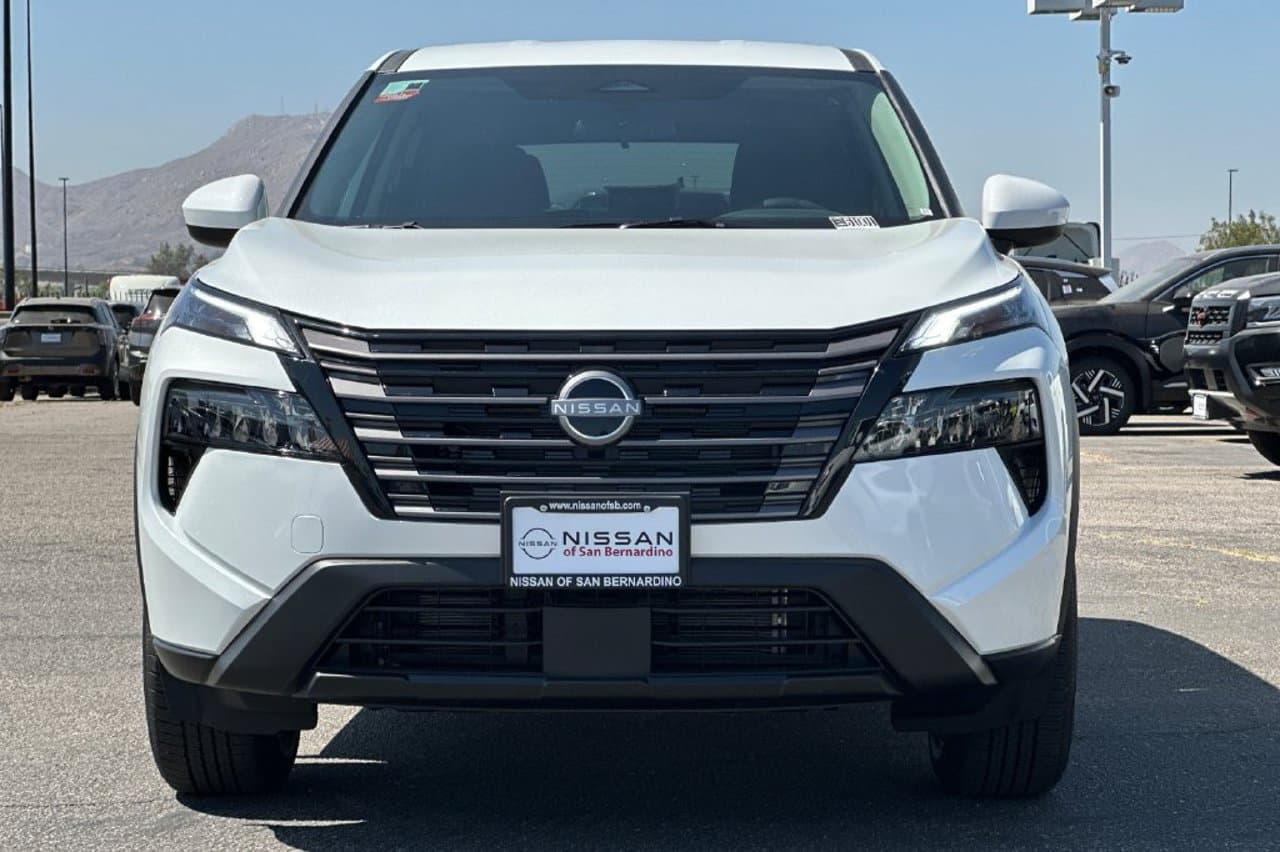 2026 Nissan Rogue SV 6
