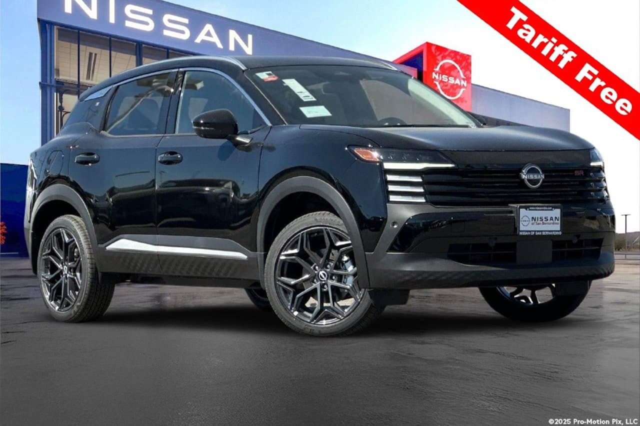 2027 Nissan Kicks SR 1