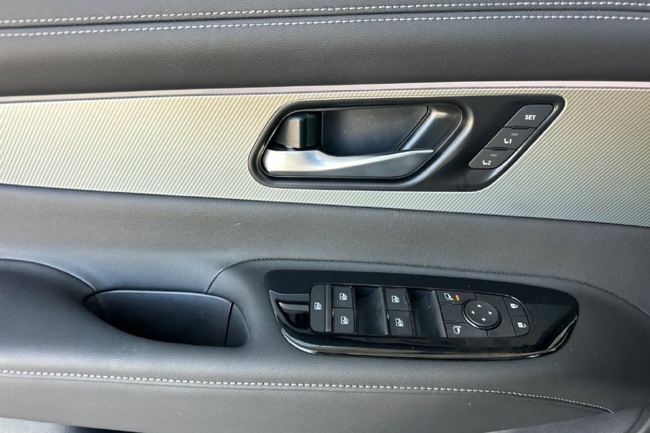 2026 Nissan Murano SL 8