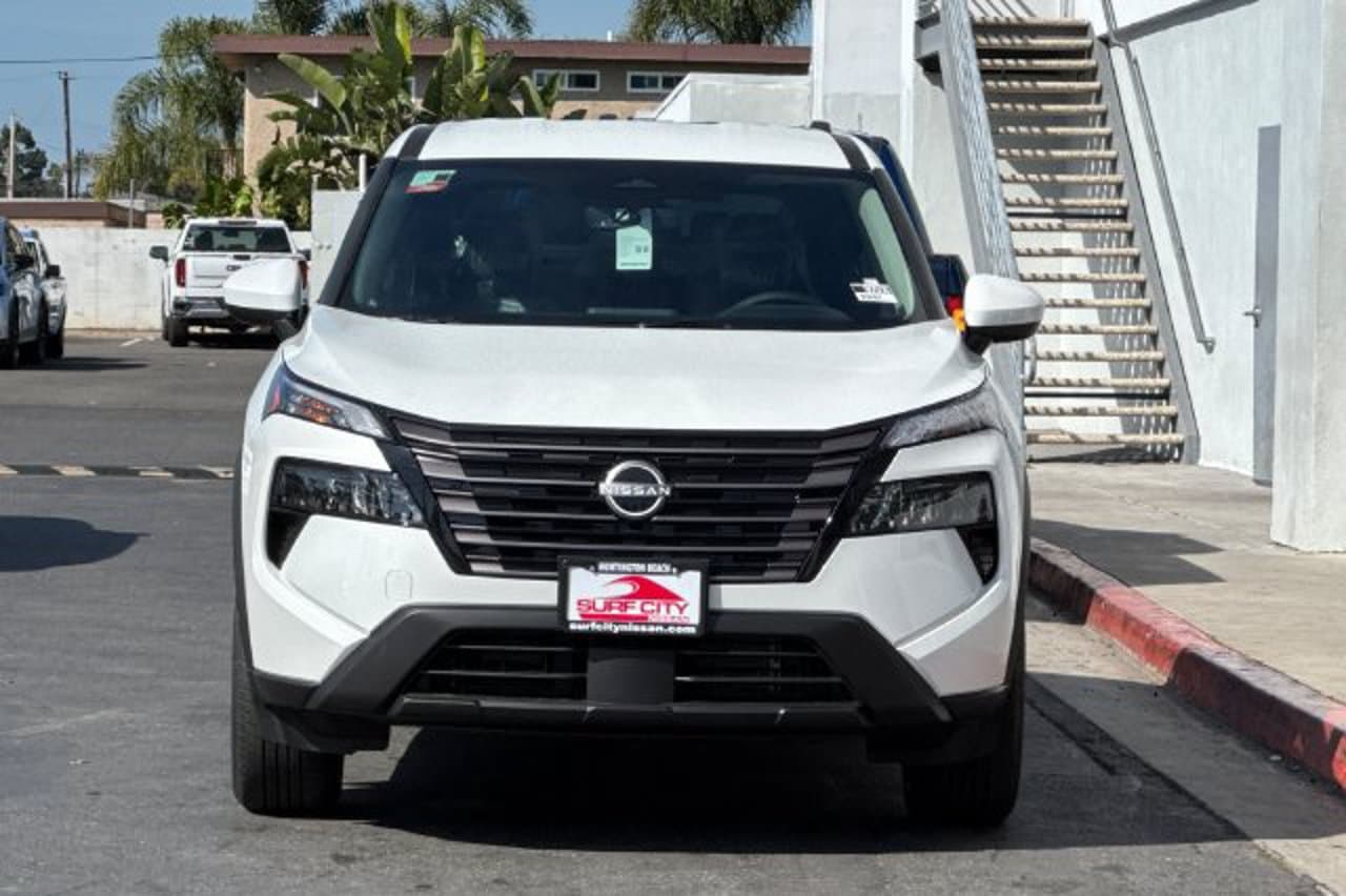 2026 Nissan Rogue SV 6