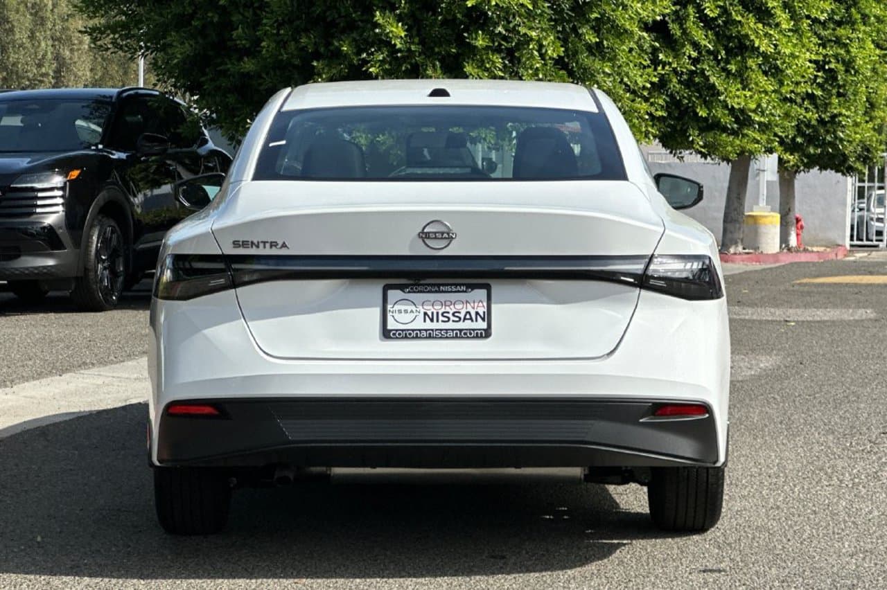 2027 Nissan Sentra SV 5