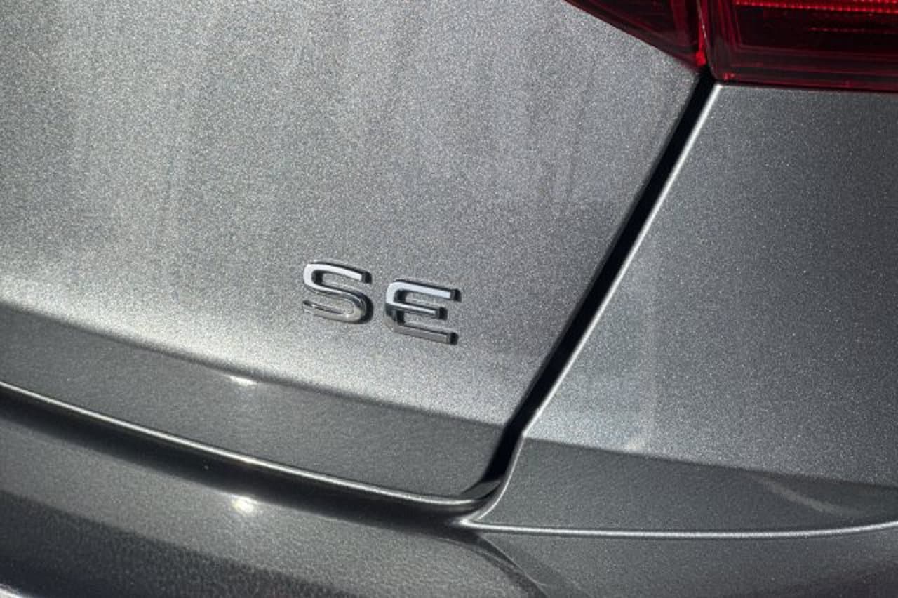 2024 Volkswagen Jetta SE 23
