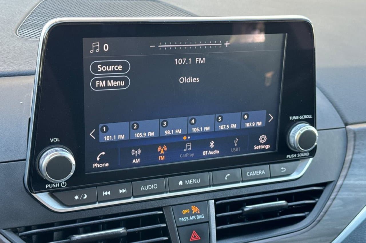 2025 Nissan Altima SV 14