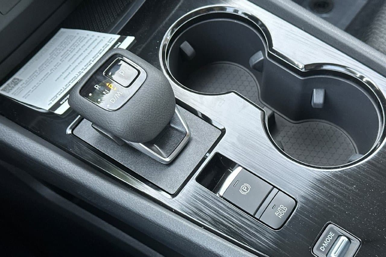 2026 Nissan Rogue SV 18