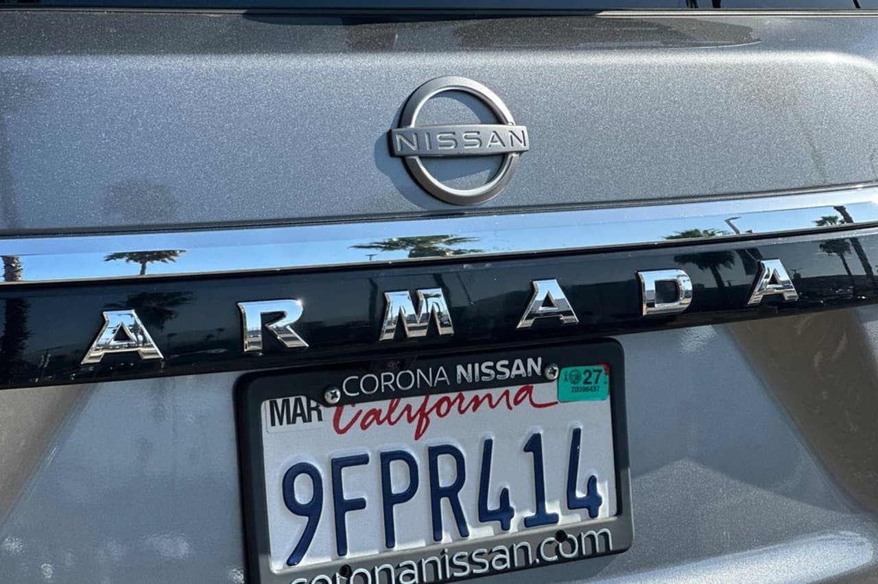 2022 Nissan Armada SV 24