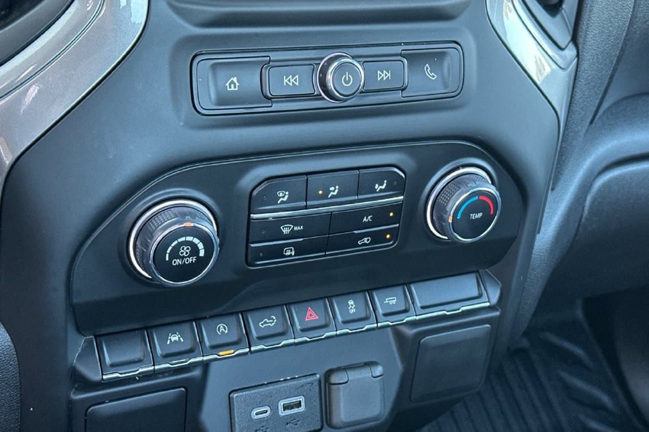 2025 Chevrolet Silverado 1500 Work Truck 15
