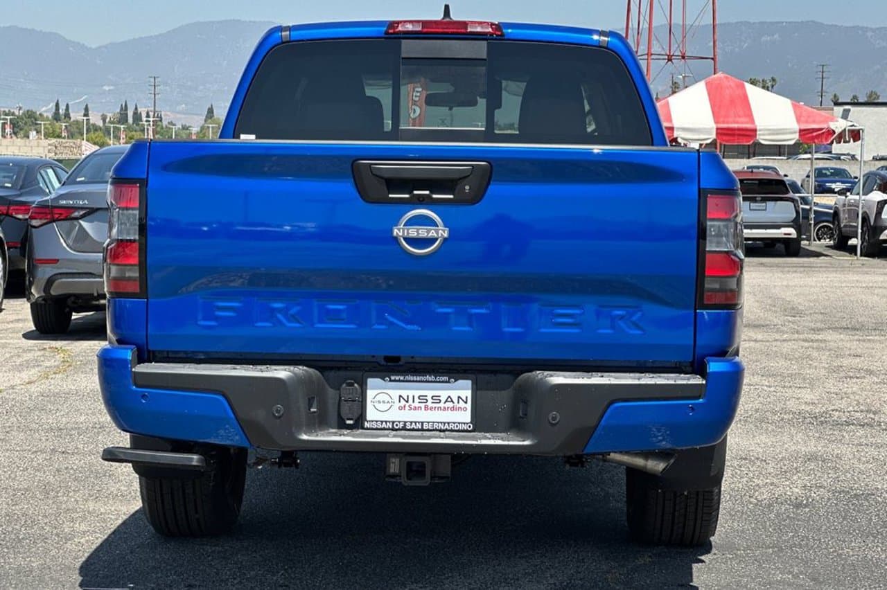 2026 Nissan Frontier SV 4