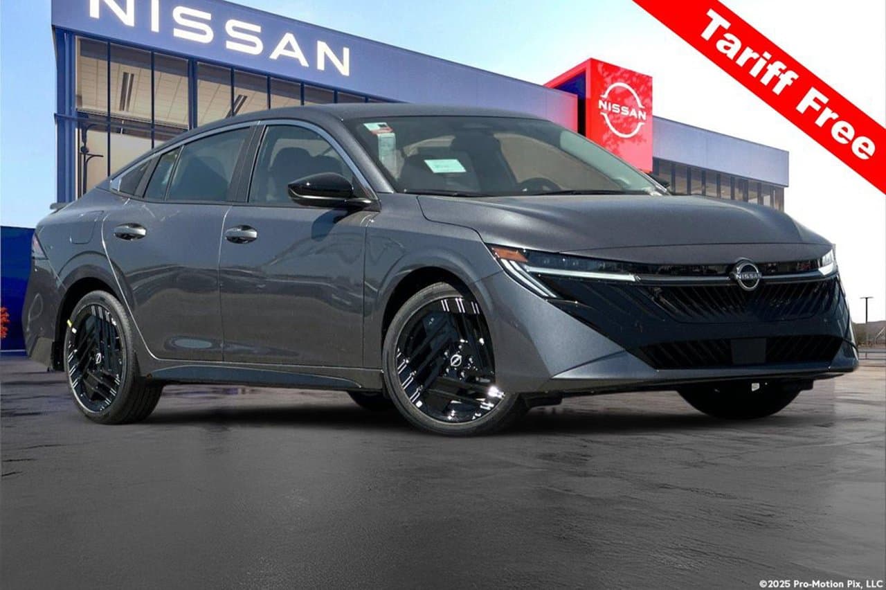 2027 Nissan Sentra SR 1