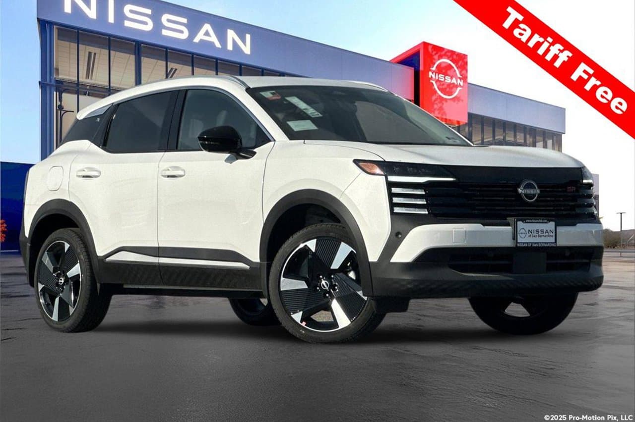 2026 Nissan Kicks SR 1