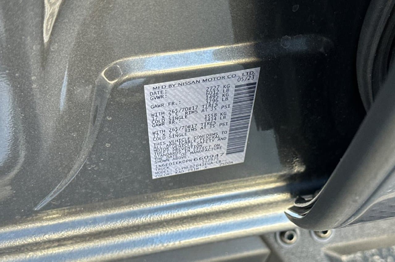 2023 Nissan Frontier PRO-4X 22