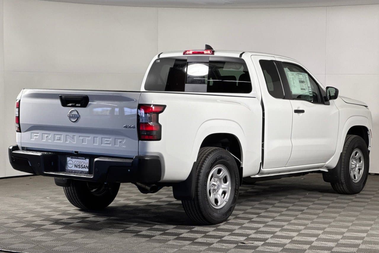 2026 Nissan Frontier S 3
