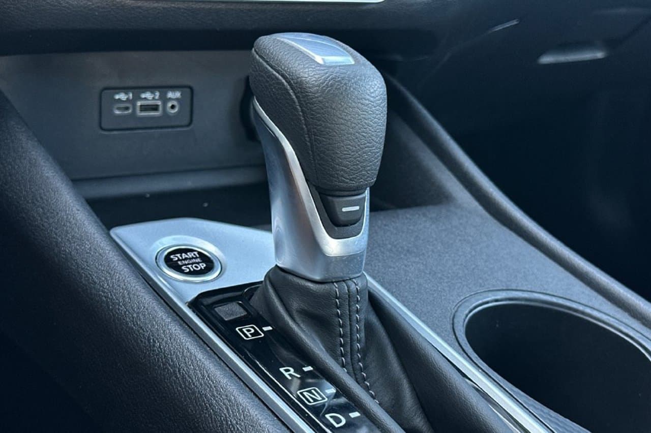 2025 Nissan Altima SV 17