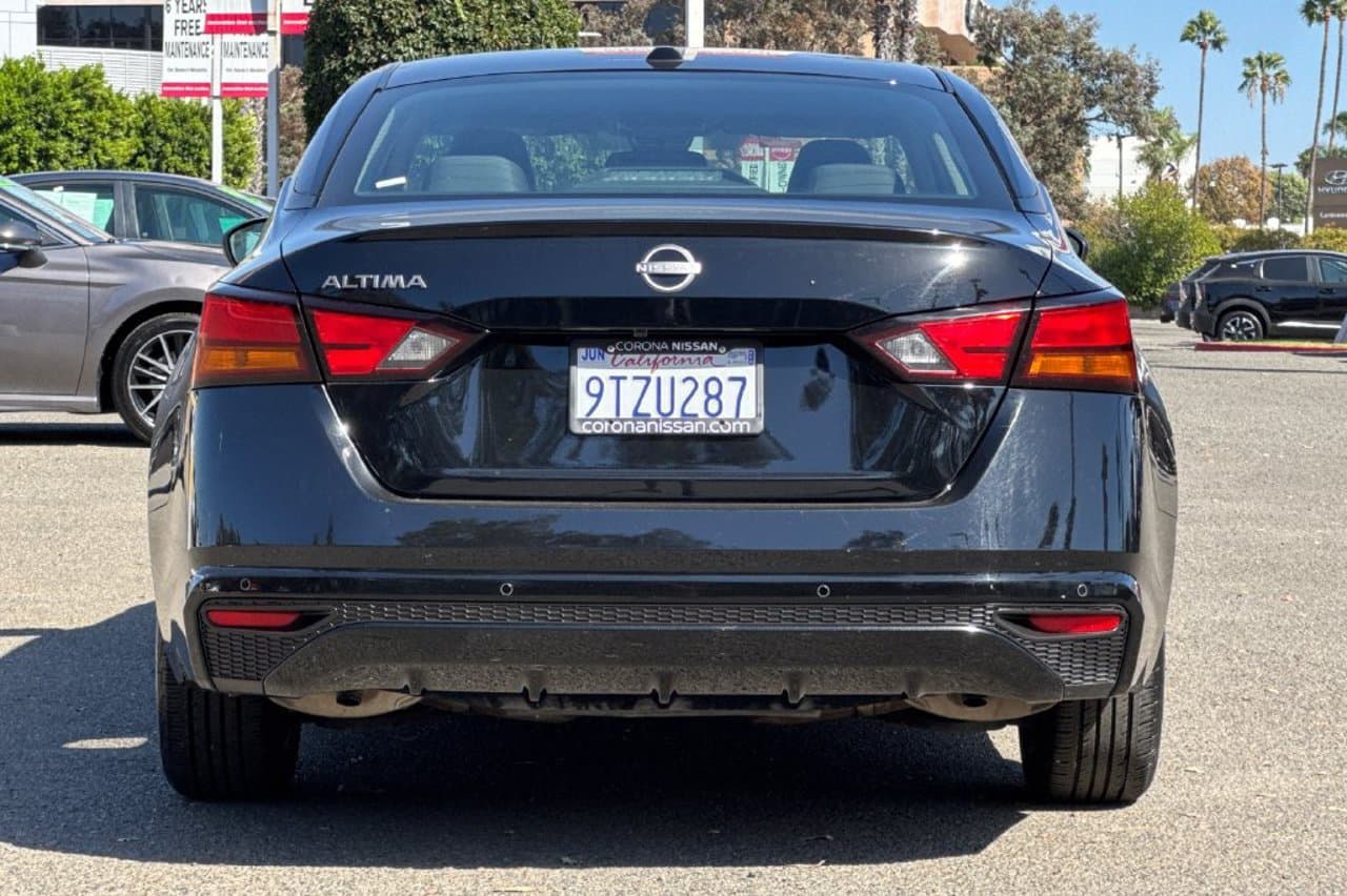 2025 Nissan Altima SV 5