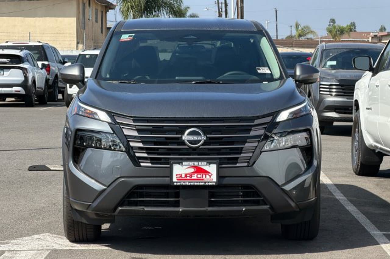 2026 Nissan Rogue SV 6