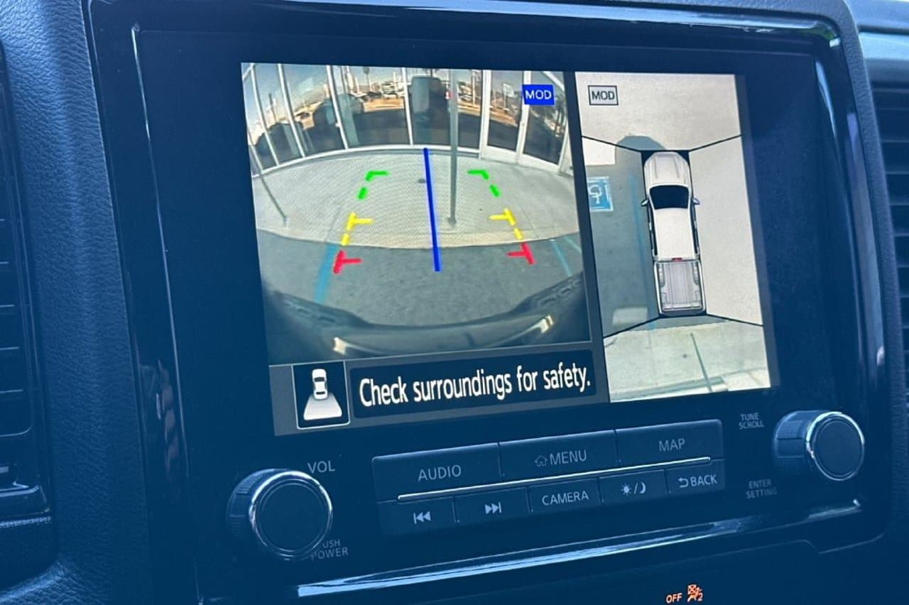 2023 Nissan Frontier PRO-4X 15