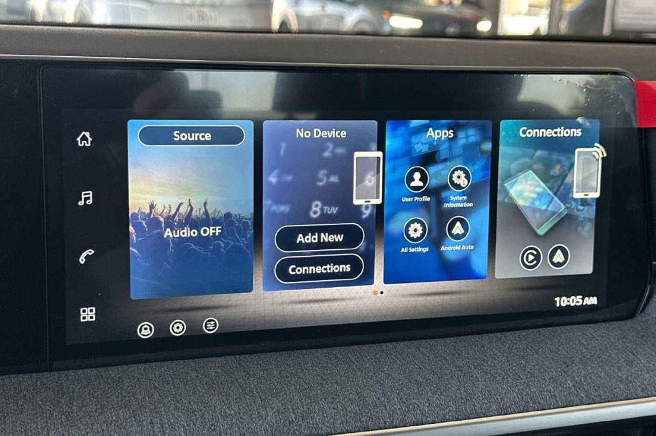2026 Nissan Kicks SV 15