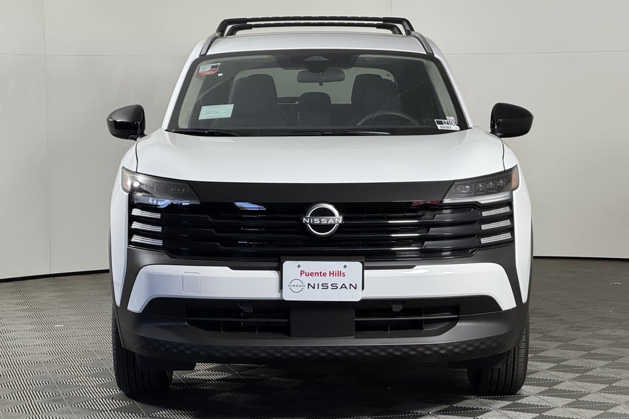 2027 Nissan Kicks SV 6