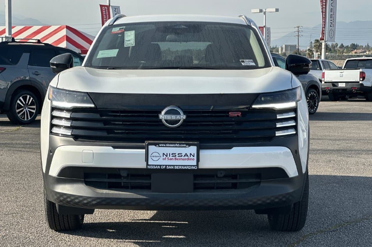 2026 Nissan Kicks SR 6