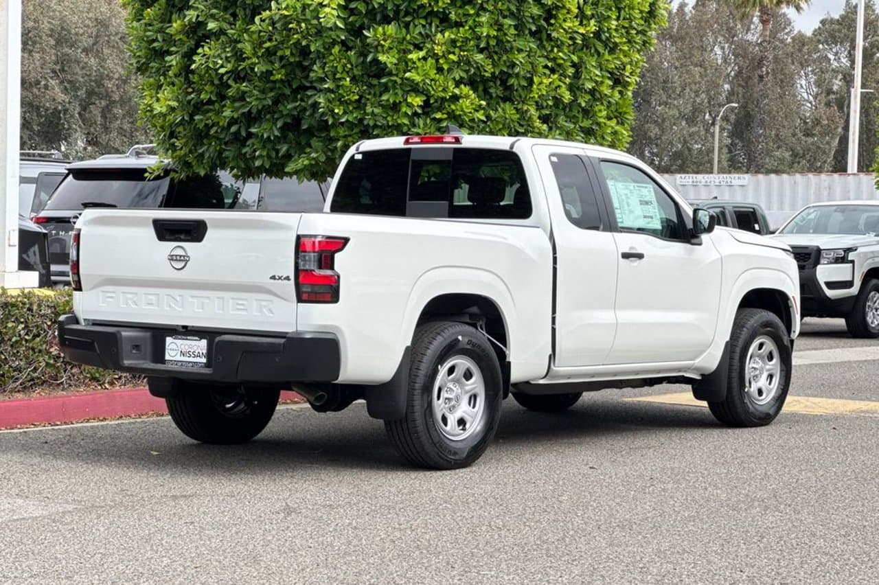 2026 Nissan Frontier S 4