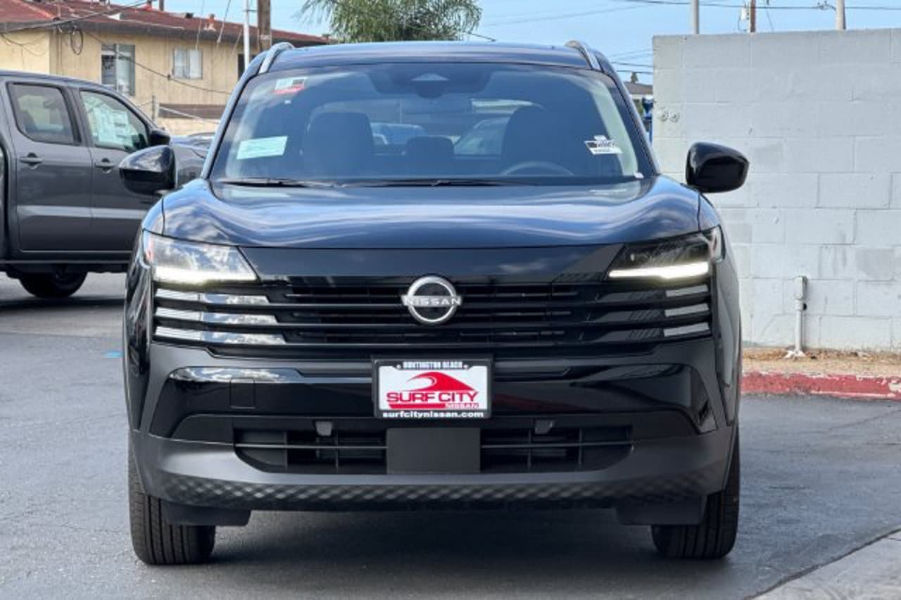2027 Nissan Kicks SV 6