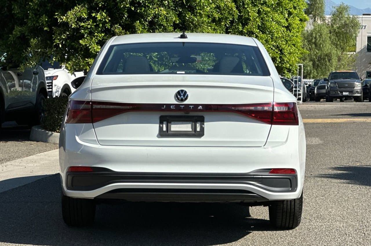 2025 Volkswagen Jetta S 5