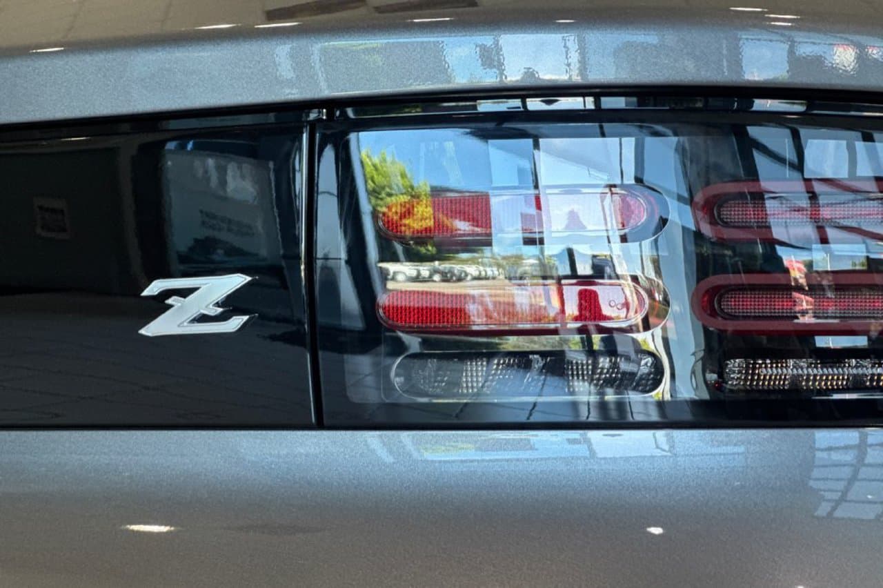 2027 Nissan Z Sport 20