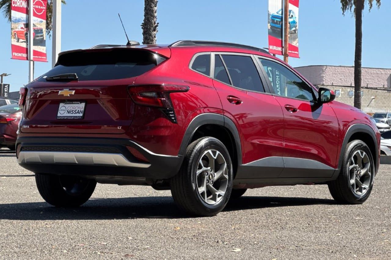 2025 Chevrolet Trax LT 4
