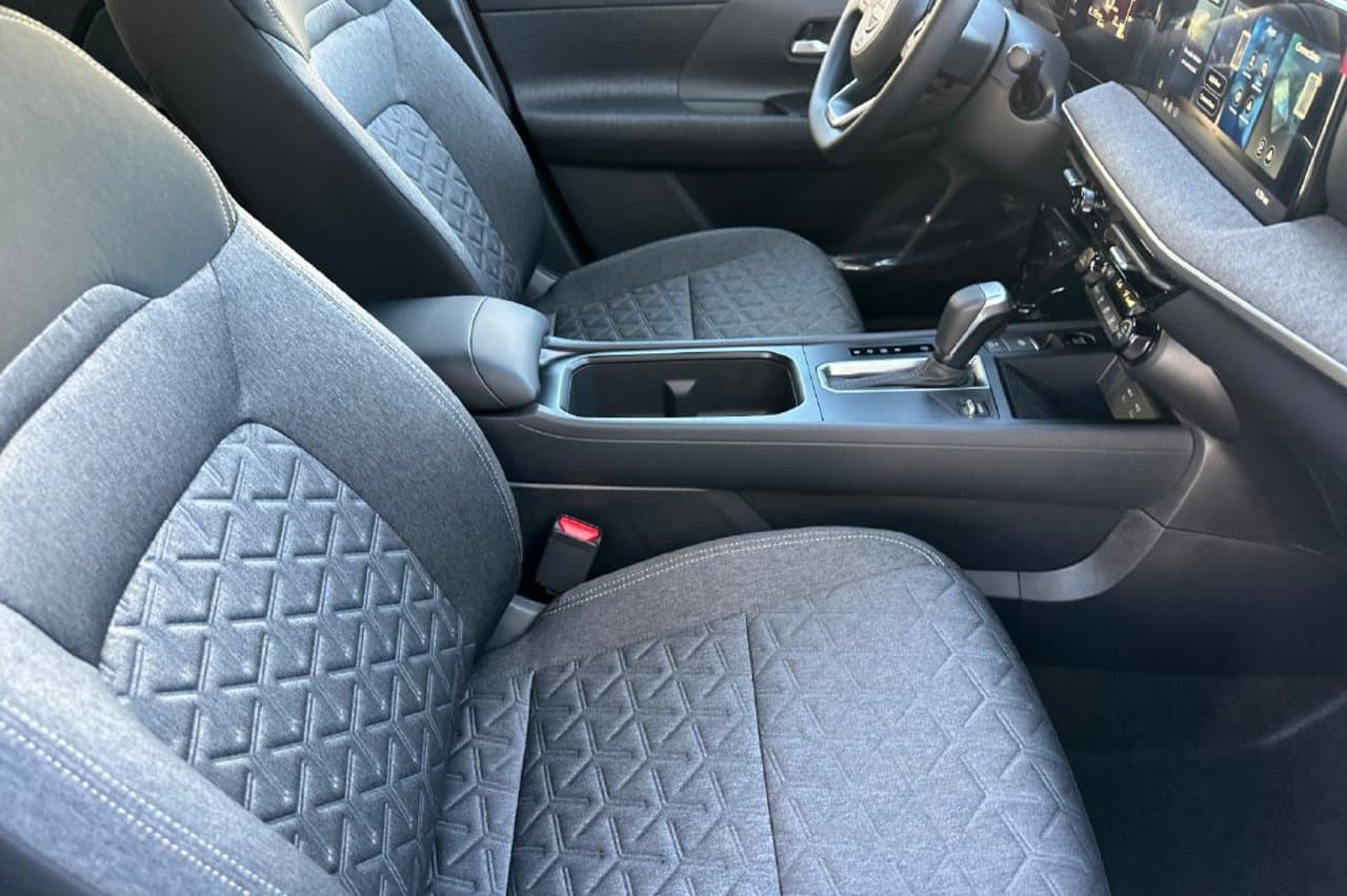 2026 Nissan Kicks SV 13