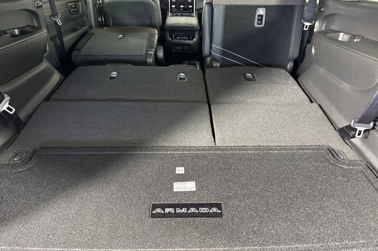 2026 Nissan Armada SL 13