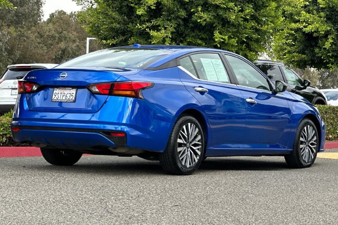 2025 Nissan Altima SV 4