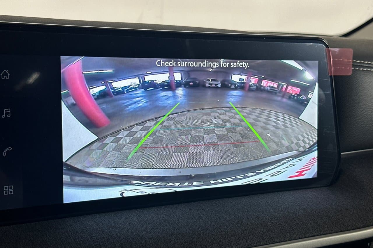 2026 Nissan Kicks SV 16